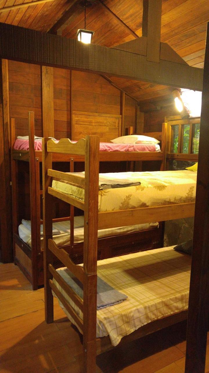 Trindade Sea And Forest Yoga Hostel エクステリア 写真